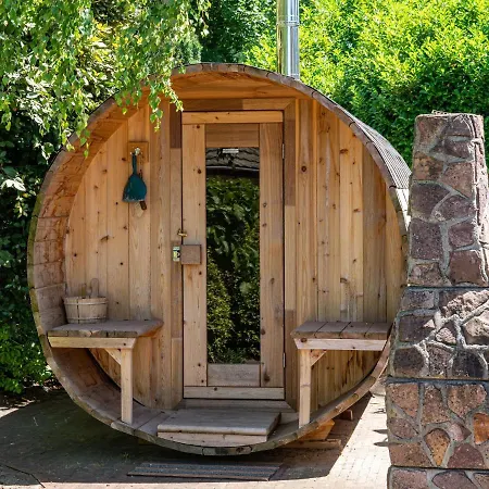 Cosy Forest Cabin With A Barrel Sauna Voorthuizen Exterior photo